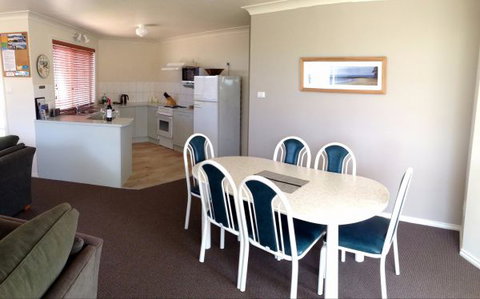 Captain's Quarters Bermagui - Queensland Tourism 9