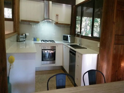 Carawirry Forest Escape - Queensland Tourism 4