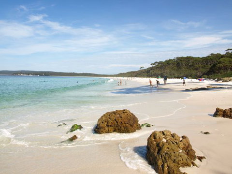 Crystal Waters - QLD Tourism 0