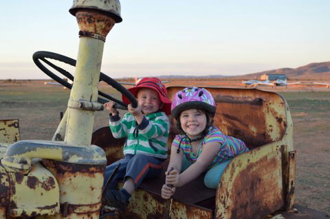Eldee Station Accommodation, Caravan And Campsites - QLD Tourism 9
