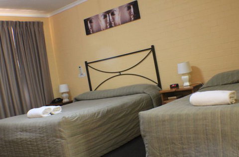 Gold Creek Tourist Resort - QLD Tourism 2