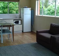 Canberra Carotel Motel - Queensland Tourism