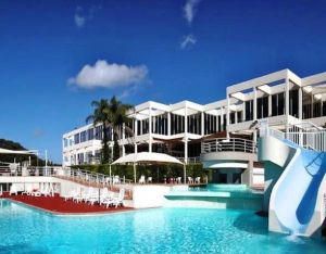 Absolute Beachfront Opal Cove Resort - QLD Tourism 0