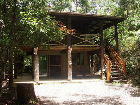 Carawirry Forest Escape - Queensland Tourism 0