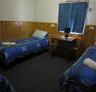 Tibooburra Hotel - Queensland Tourism