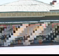Shamrock Hotel - Greenethorpe - Queensland Tourism