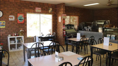 Mataranka Roadhouse And Cabins - QLD Tourism 2