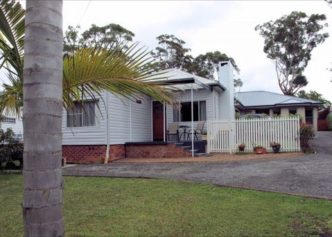 Shamrose Cottage - QLD Tourism 1