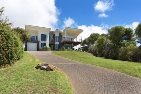 The Observatory - Queensland Tourism 2
