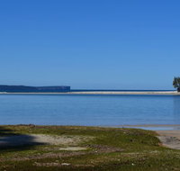 Claudis Beach Retreat Unit One - QLD Tourism