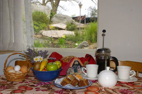 Naimanya Cottage - QLD Tourism 1