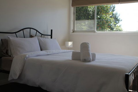 Seaside Apartment - QLD Tourism 0