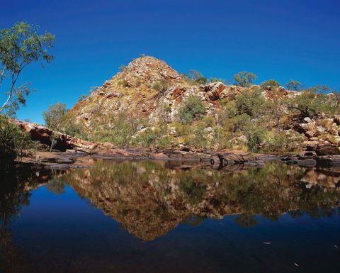 Wolfe Creek Crater Camp At Wolfe Creek Crater National Park - QLD Tourism 16