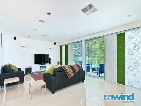 Unwind At 29 Breeze Penthouse - Queensland Tourism 1