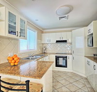 Aqua Leaf Apartment - QLD Tourism
