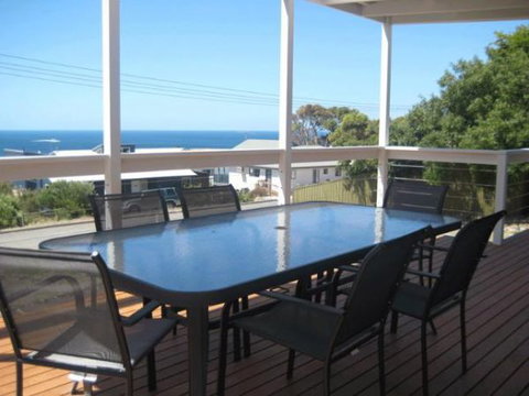 Sea-n-Stars - QLD Tourism 1