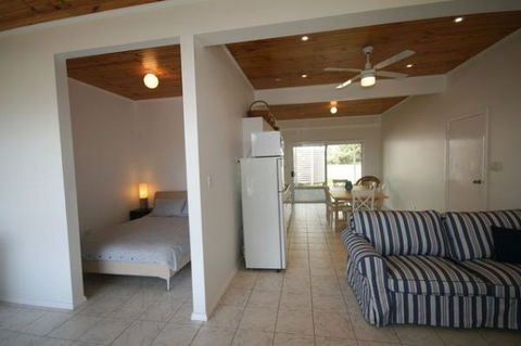 LJ Hooker Goolwa Holiday Rentals - 42 Underwood Avenue, Goolwa Beach - Queensland Tourism 7