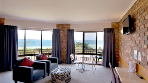 Kangaroo Island Seaside Inn - QLD Tourism 0