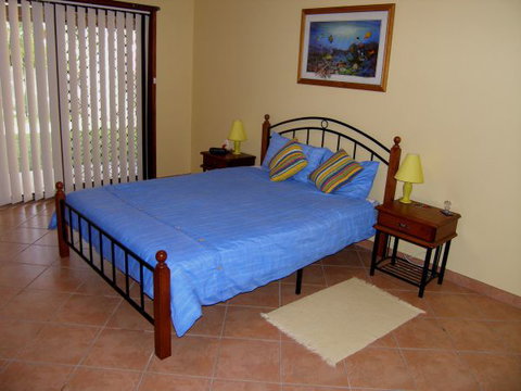 The Happy Shack At Callala Bay - QLD Tourism 3