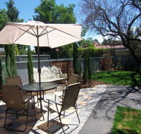 Claret Ash Apartments - QLD Tourism