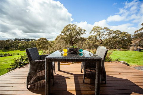 Sunnyside Cottage - QLD Tourism 1