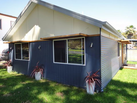 Bluewater Getaway - QLD Tourism 0