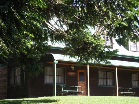 Bunya Mountains Accommodation Centre - Queensland Tourism 1