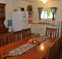 Ellenor Ivy Cottage - QLD Tourism