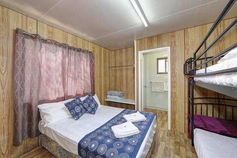 Alva Beach Tourist Park - QLD Tourism 7