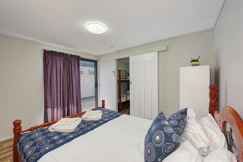 Alva Beach Tourist Park - QLD Tourism 9