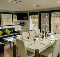 Moama on Murray Houseboats - Queensland Tourism