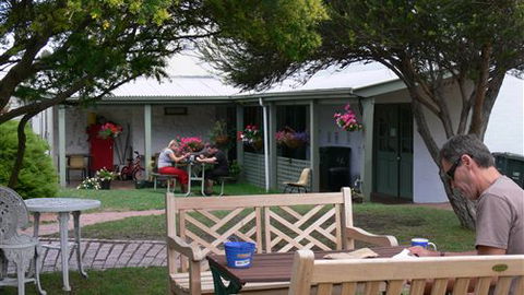 Port Fairy YHA - QLD Tourism 0