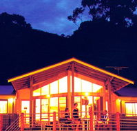 Brambuk Backpackers - QLD Tourism