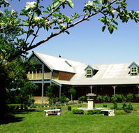 Lawson Lodge Country Estate - Queensland Tourism