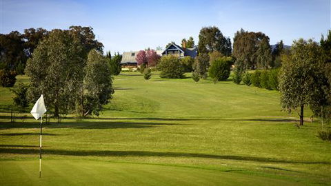 Lawson Lodge Country Estate - Queensland Tourism 5