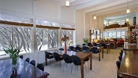 Ajax Ski Club - QLD Tourism 3