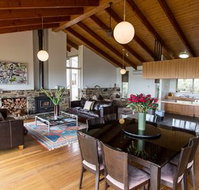 Holmesglen at Eildon - The Homestead - QLD Tourism