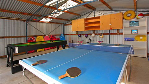 Sea Eagle Beach House - QLD Tourism 1