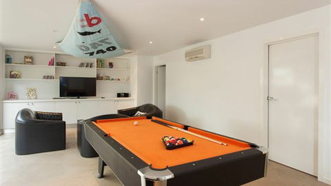 Amour Eva Retreats - QLD Tourism 3