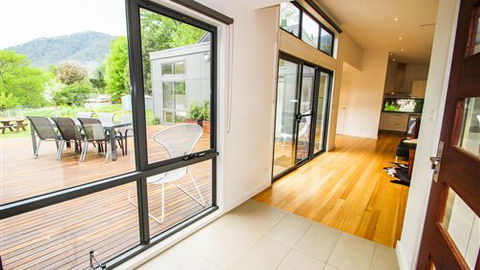The BASE Luxury Villas - QLD Tourism 3