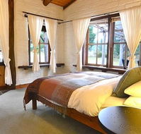 Feathertop Retreat - QLD Tourism
