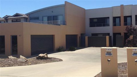 Villa Tarni 17 - QLD Tourism 0