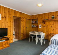 Beachside Accommodation Torquay - QLD Tourism