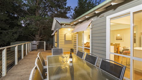 Serenity Halls Gap: Nat Park Frontage - QLD Tourism 5