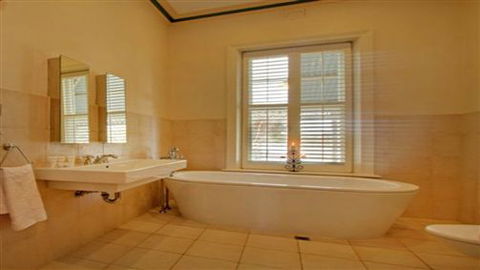 The Grange Portsea - Queensland Tourism 3