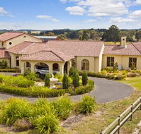 Tuscan Getaway - Queensland Tourism