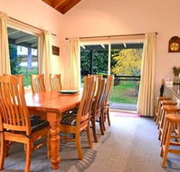 Camellia Lodge - QLD Tourism