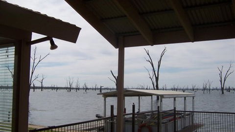 Mulwala Lakeside - QLD Tourism 2