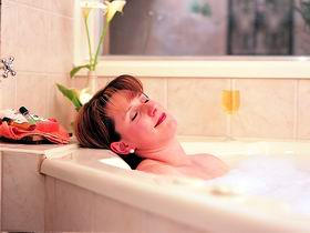 Adelaide Hills Country Cottages - The Villa - QLD Tourism 2