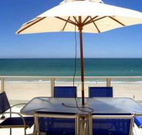 Adelaide Luxury Beach House - Queensland Tourism